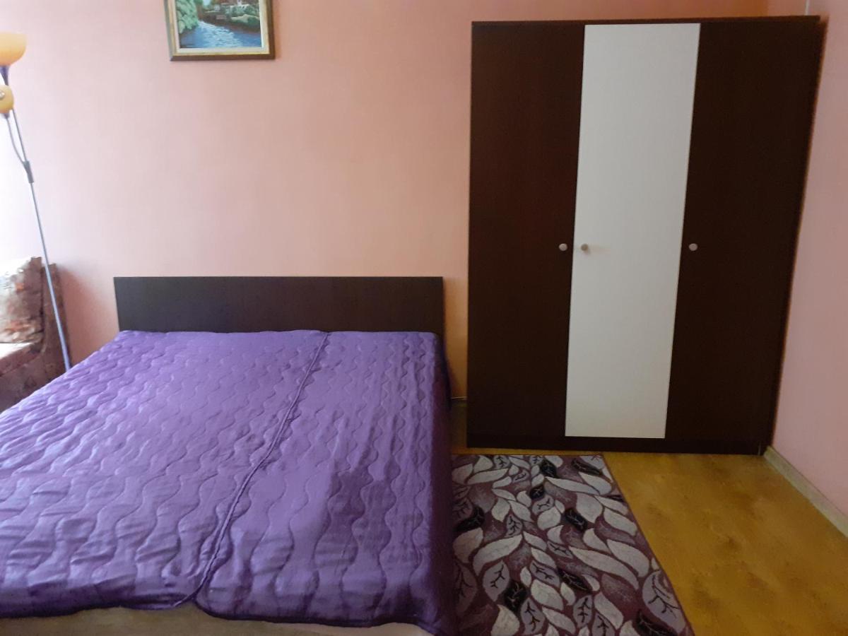 Guest House Edelvais Dve Mogili Екстер'єр фото