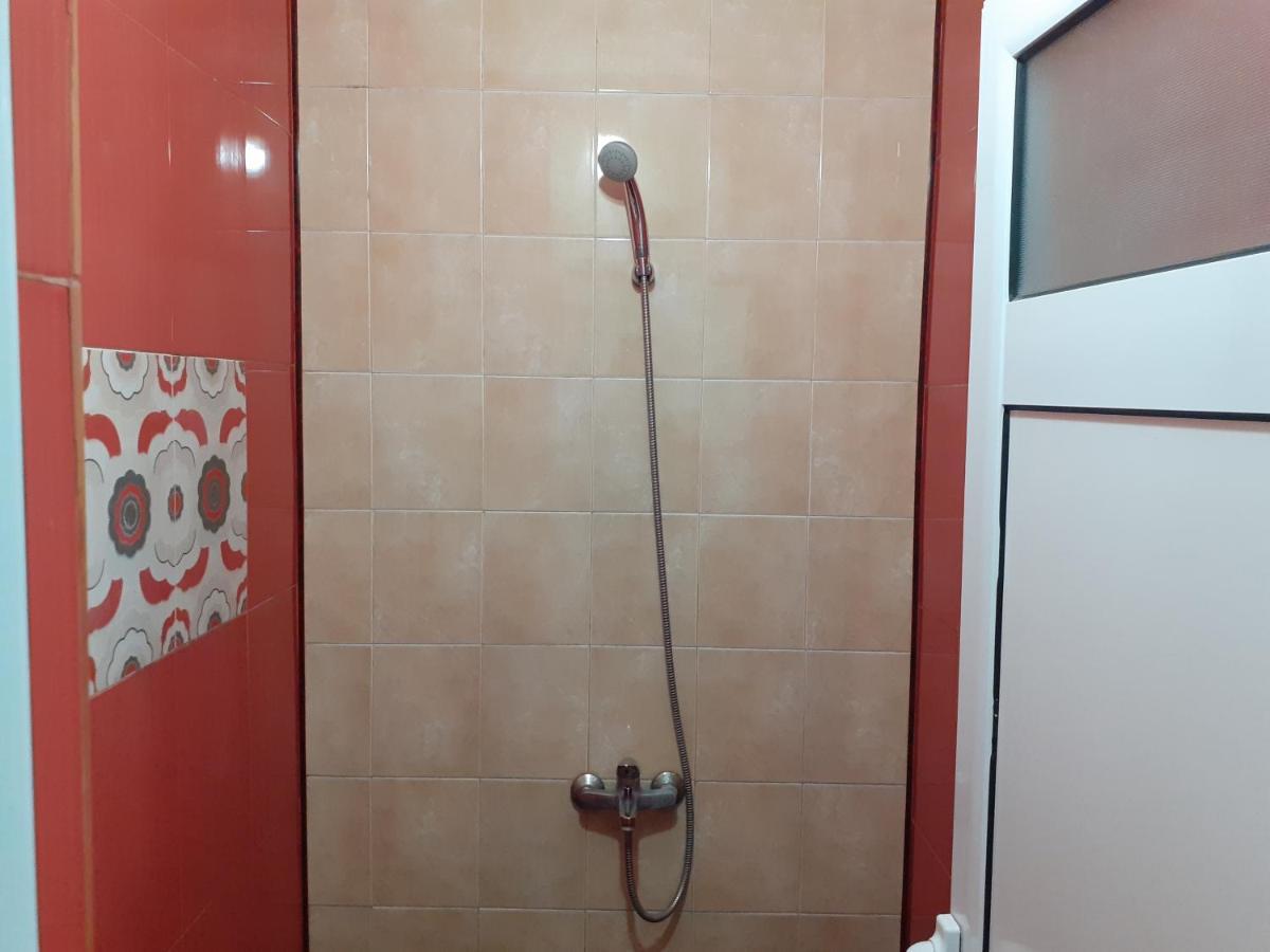 Guest House Edelvais Dve Mogili Екстер'єр фото